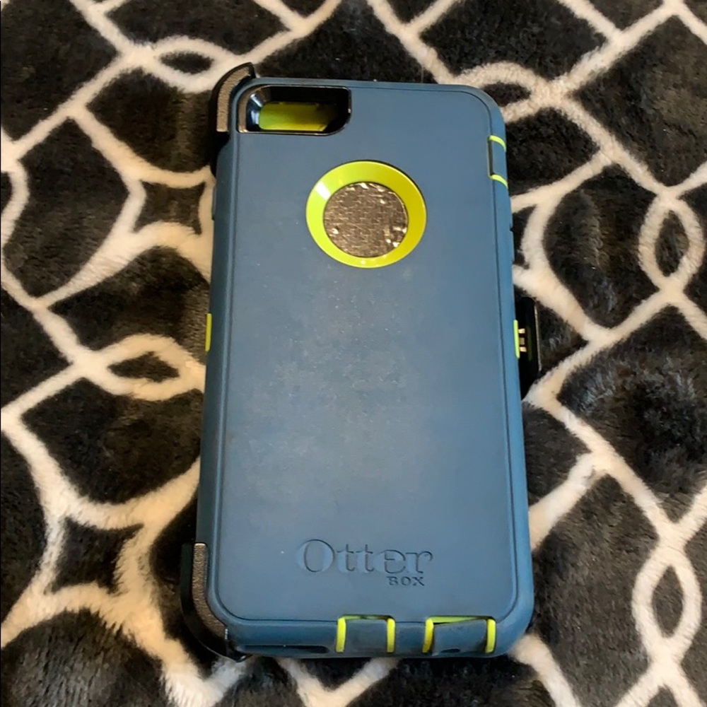 iPhone 6 Plus otter box